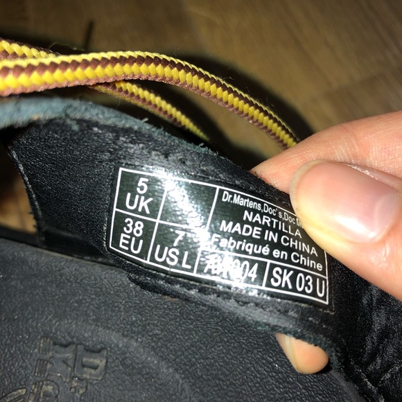 DR MARTENS || NARTILLA SANDALS - Picture 7 of 8